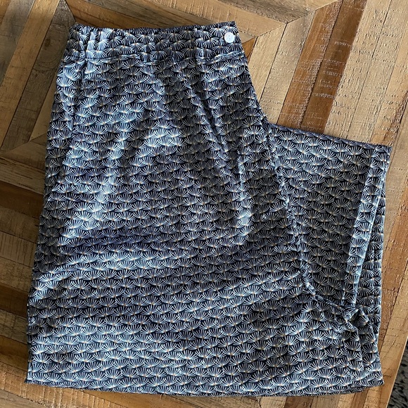 La Maison par Molly Bracken satin pants - Picture 4 of 10